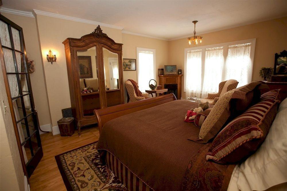 Westphal Mansion Inn Bed & Breakfast Hartford Exteriér fotografie